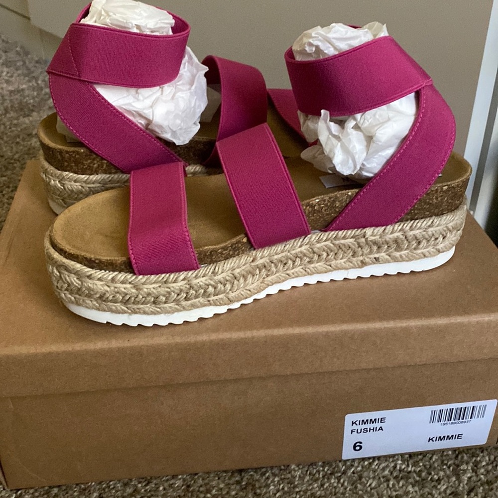 Steve Madden Platform Sandals